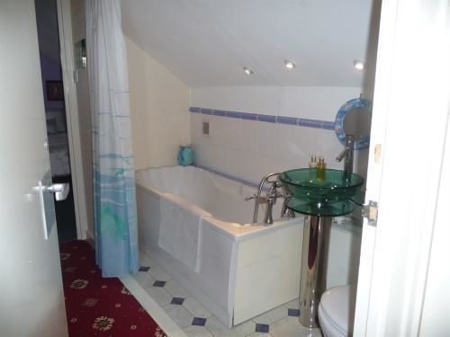 Linchens Bed And Breakfast Felbridge Luaran gambar